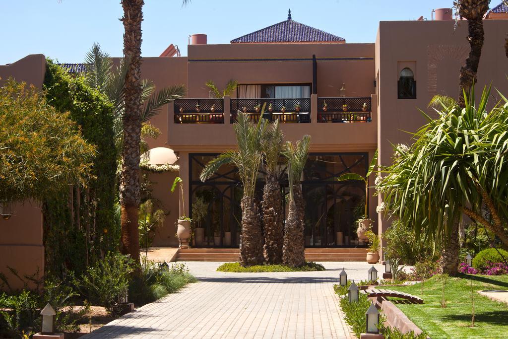 德奥广场酒店 Ouled Jelal 外观 照片